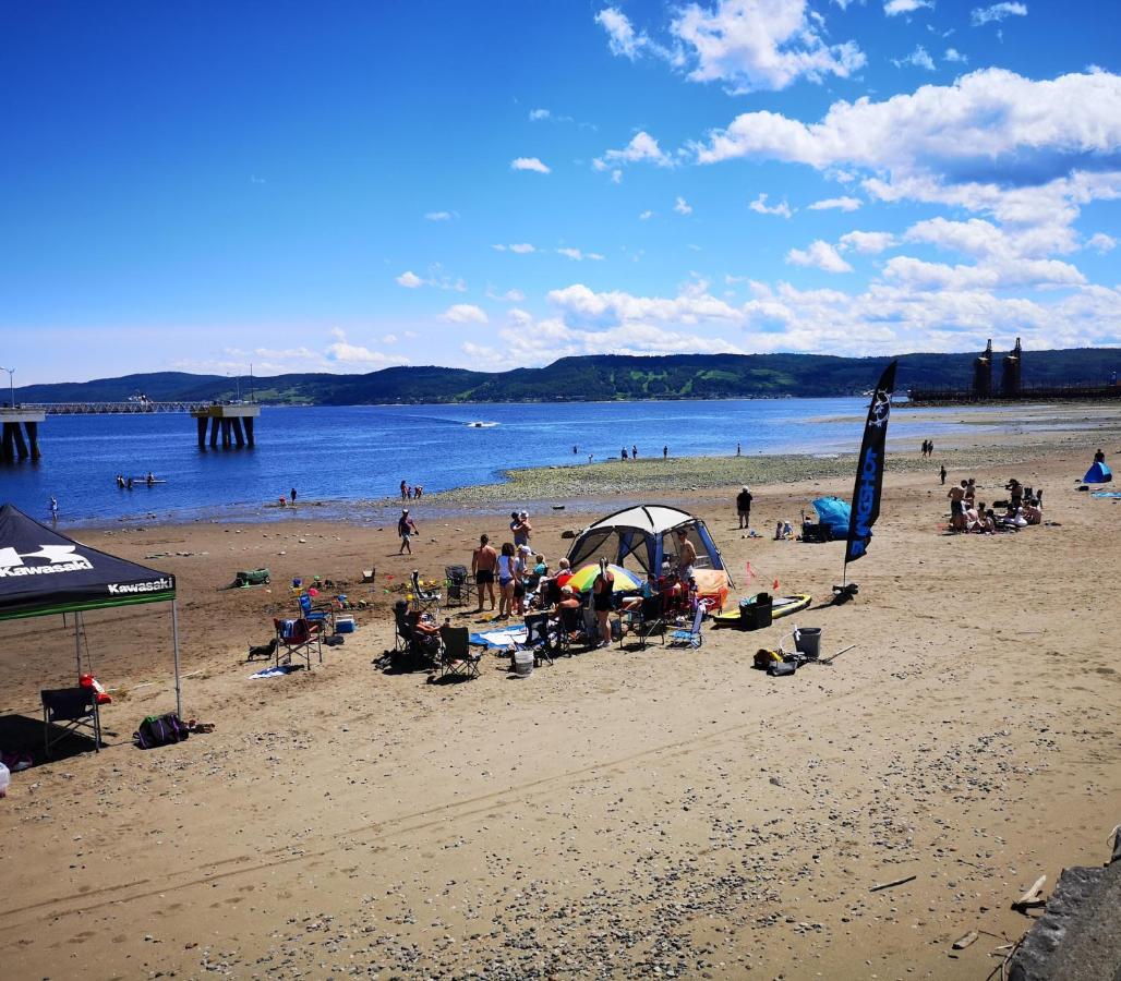Auberge Des 21 La Baie Exteriér fotografie